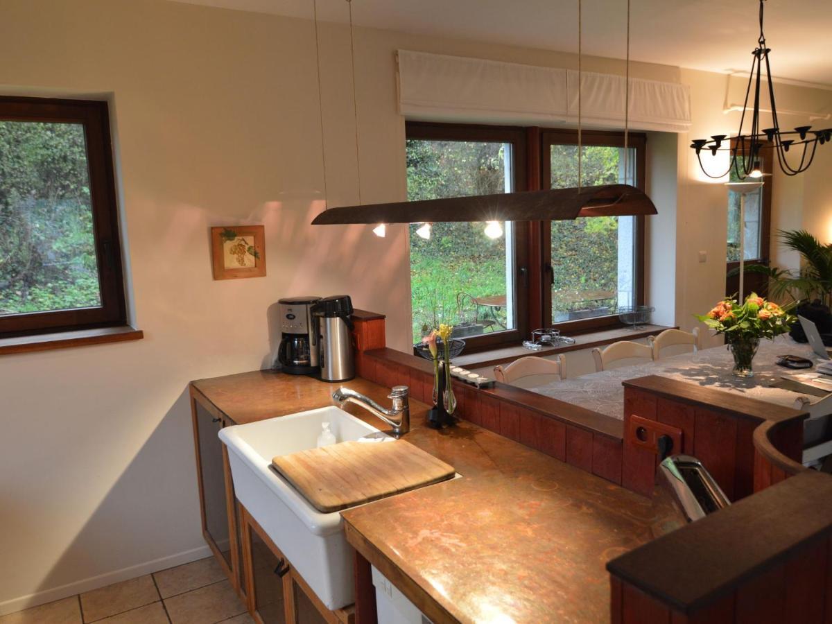Quaint Holiday Home In Robechies Amid Meadows Chimay Buitenkant foto