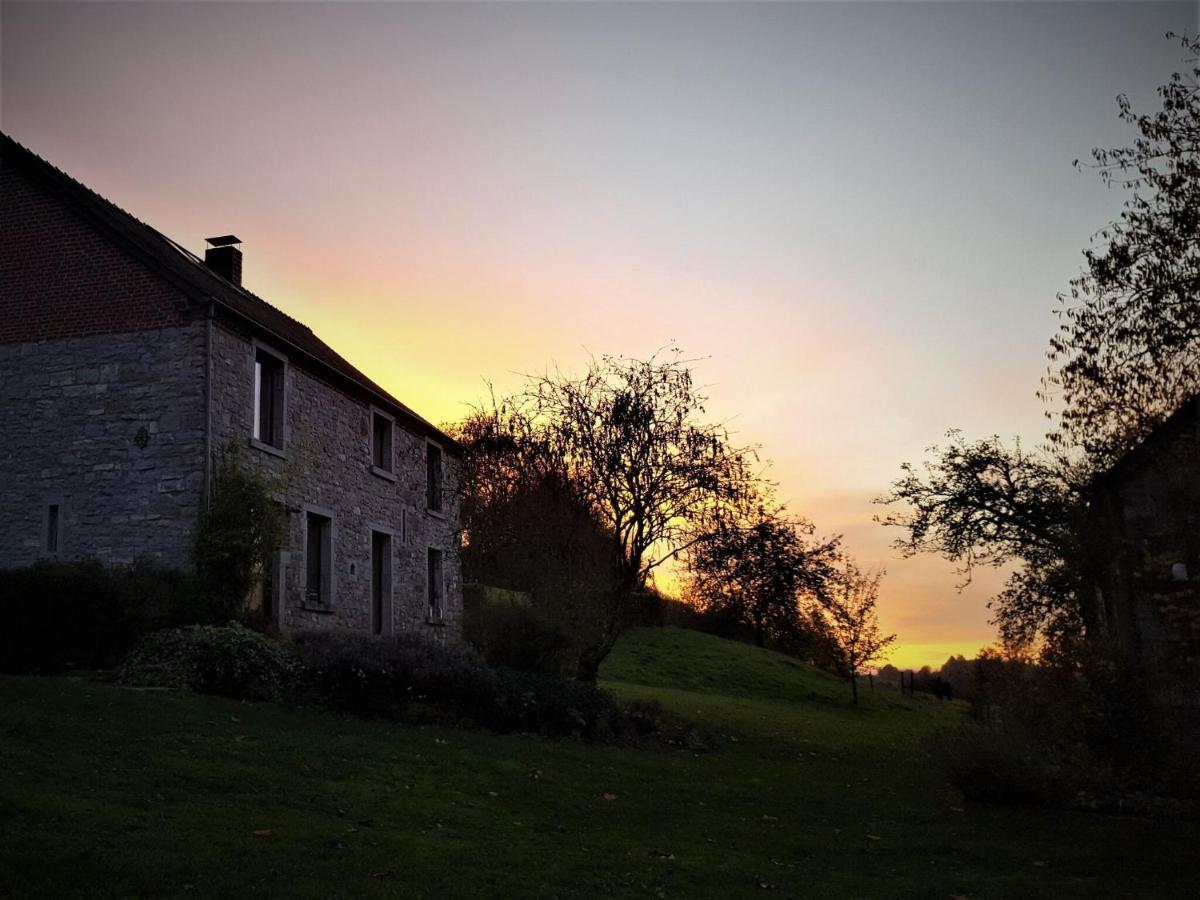 Quaint Holiday Home In Robechies Amid Meadows Chimay Buitenkant foto