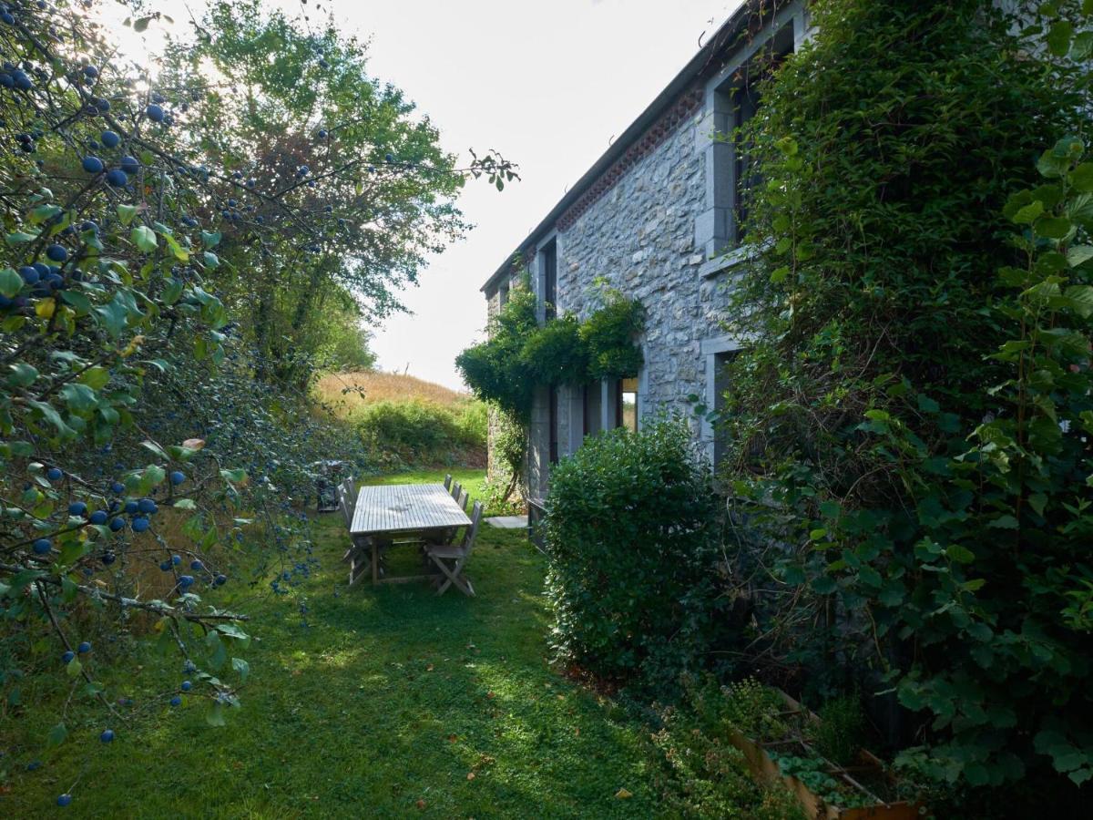 Quaint Holiday Home In Robechies Amid Meadows Chimay Buitenkant foto