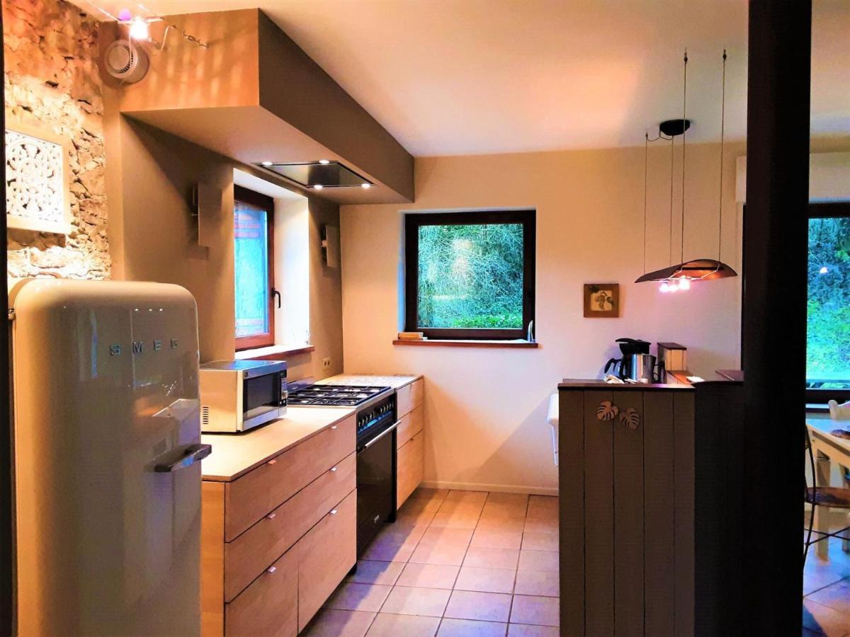 Quaint Holiday Home In Robechies Amid Meadows Chimay Buitenkant foto